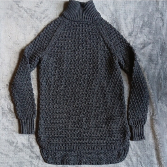 GAP Sweaters - GAP Dark Gray Textured Turtleneck Sweater, Thick Knit, Fall Winter Layers